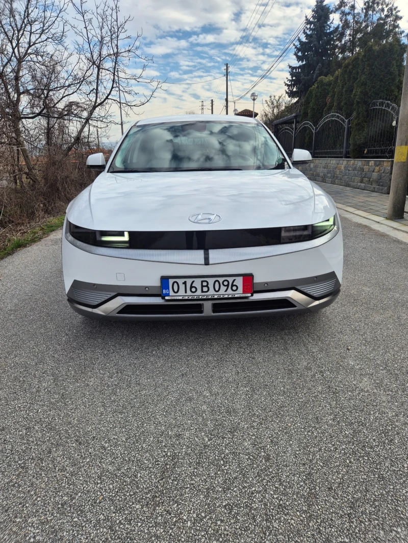 Hyundai Ioniq 5 72.6kwh/ Гаранционна/SOH 100%* /Серв.Книжка, снимка 3 - Автомобили и джипове - 53122437