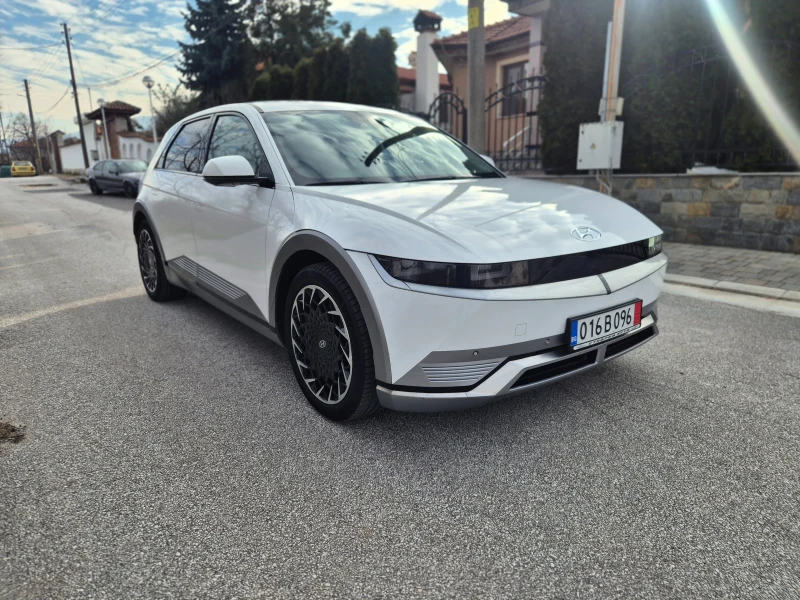 Hyundai Ioniq 5 72.6kwh/ Гаранционна/SOH 100%* /Серв.Книжка, снимка 2 - Автомобили и джипове - 53122437