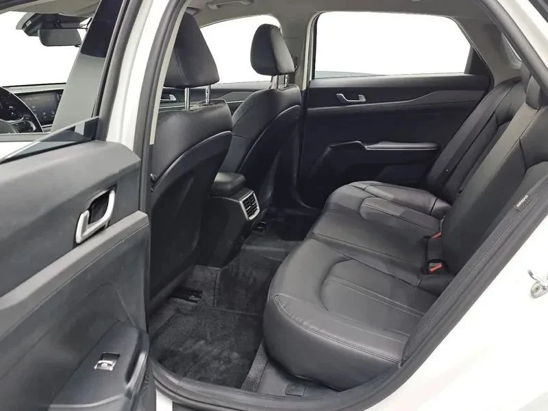 Kia K5, снимка 12 - Автомобили и джипове - 56688165