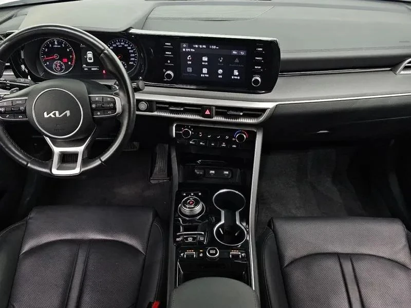 Kia K5, снимка 7 - Автомобили и джипове - 56688165