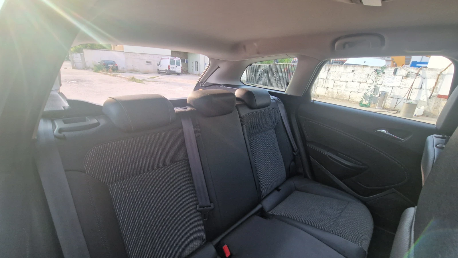 Opel Astra Sports Tourer  | Mobile.bg   16