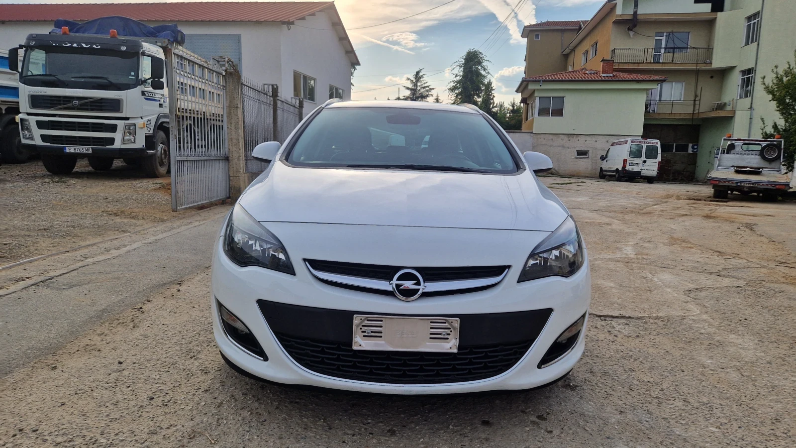 Opel Astra Sports Tourer  | Mobile.bg   1