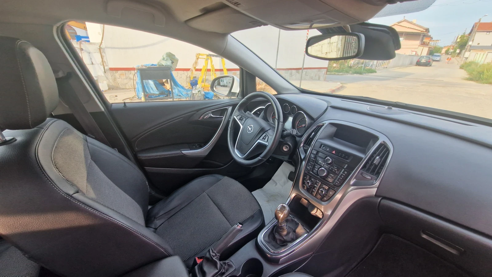 Opel Astra Sports Tourer  | Mobile.bg   17