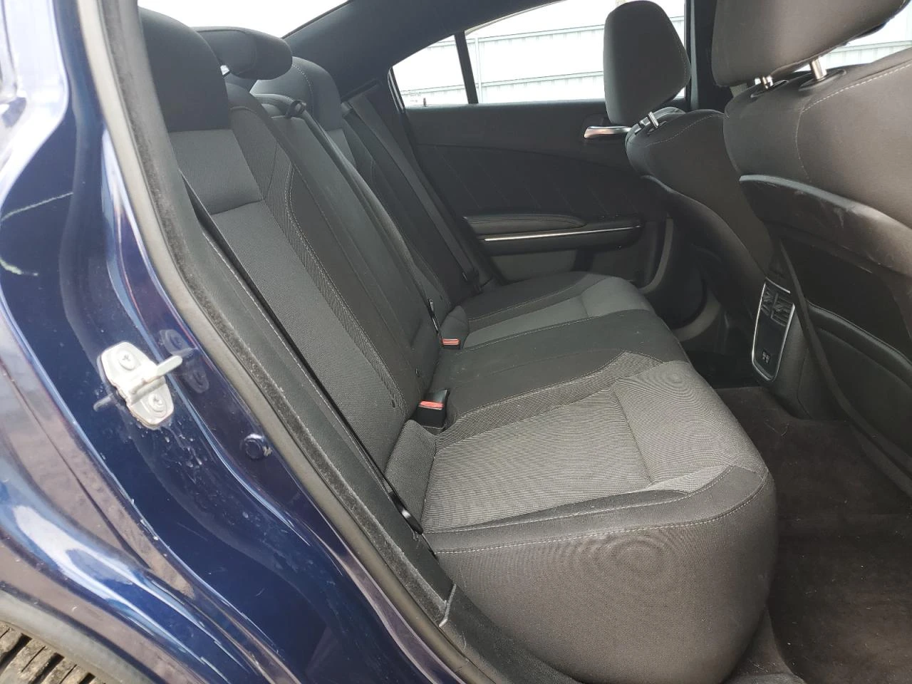 Dodge Charger SXT - изображение 10