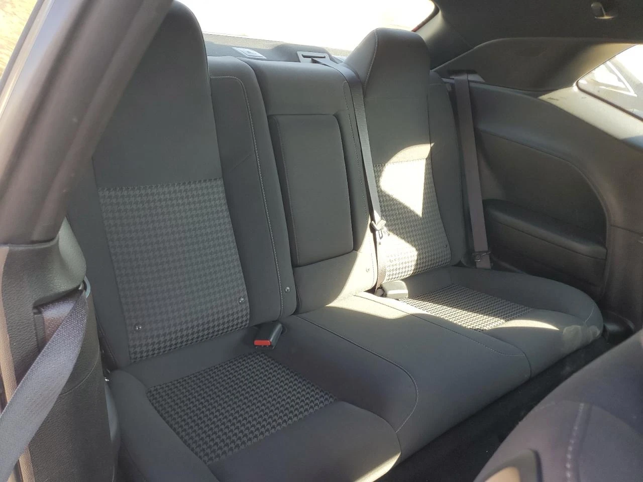 Dodge Challenger R/T* 5.7 V8* ПОДГРЕВ* КАМЕРА - изображение 9