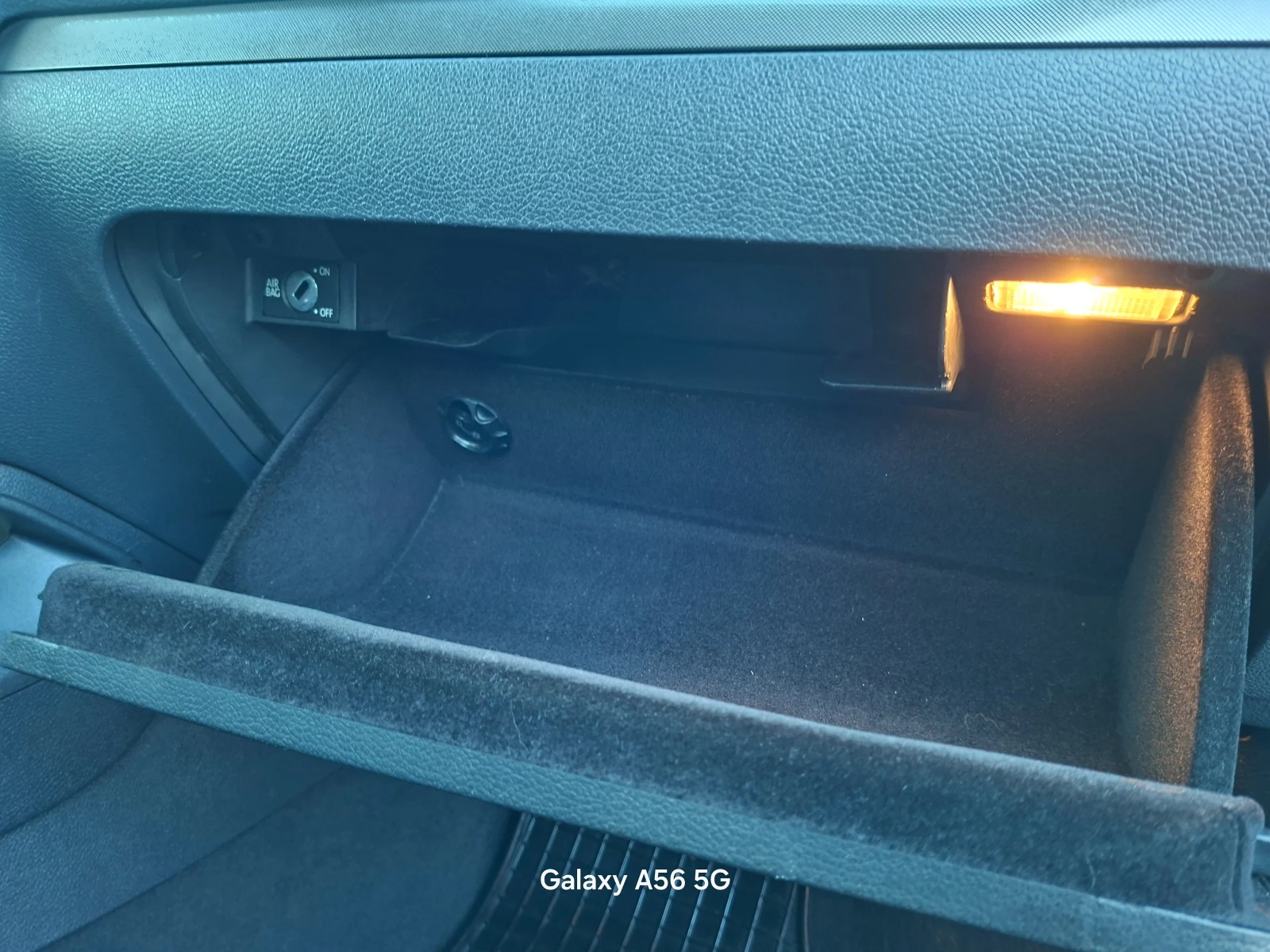 VW Golf 1.9 TDi 90 ��. ��� | Mobile.bg � ����������� 12