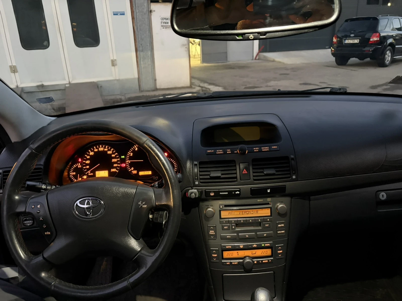 Toyota Avensis 1.8 | Mobile.bg � ����������� 10