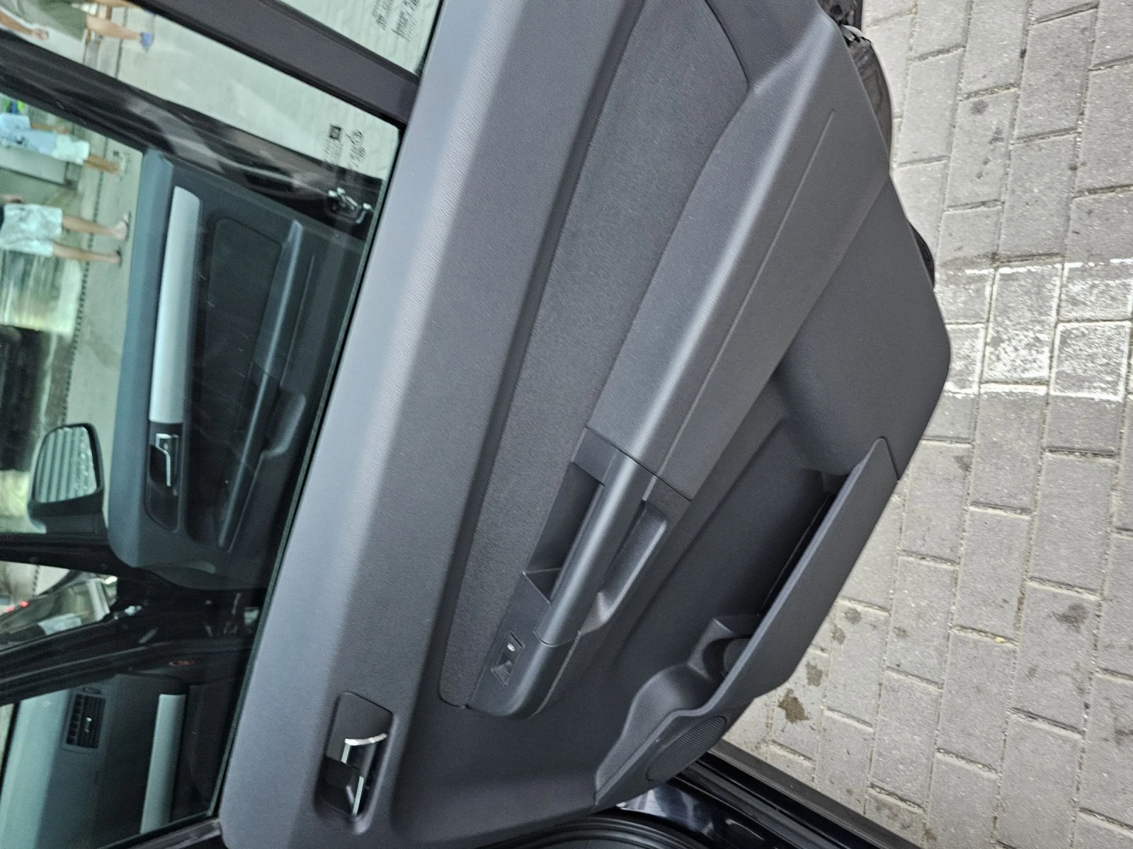 Opel Zafira 1.9 CDTI реални км., сер. история, обслужена, снимка 17 - Автомобили и джипове - 53828536