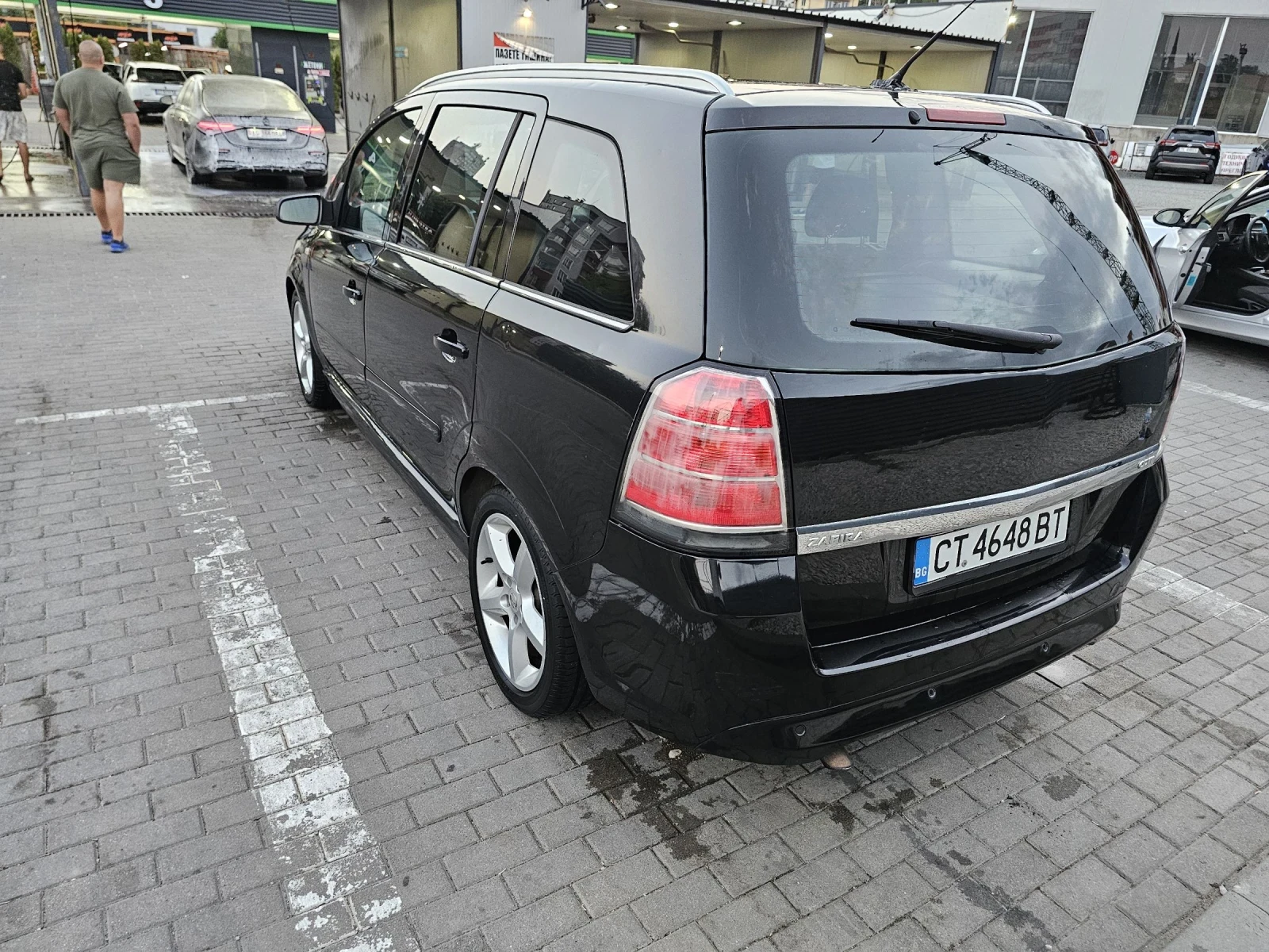 Opel Zafira 1.9 CDTI реални км., сер. история, обслужена, снимка 8 - Автомобили и джипове - 53828536