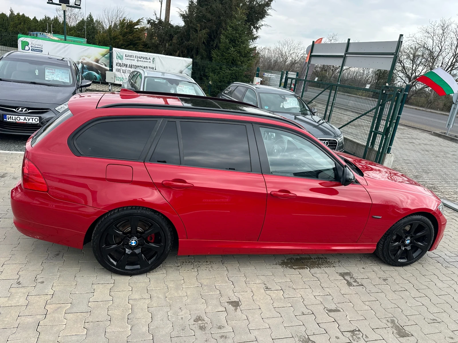 BMW 320 Автомат Панорама Подгрев  Блутут Печка , снимка 6 - Автомобили и джипове - 54032231