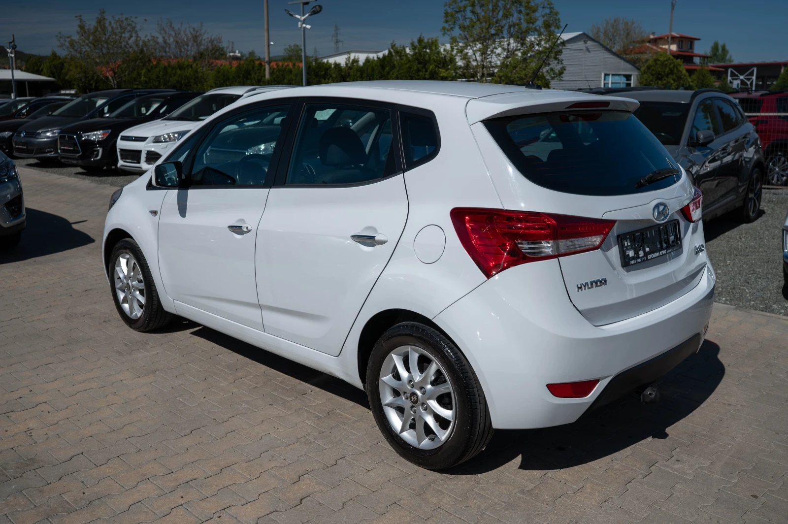 Hyundai Ix20 1.4* бензин* 90кс, снимка 6 - Автомобили и джипове - 54332790