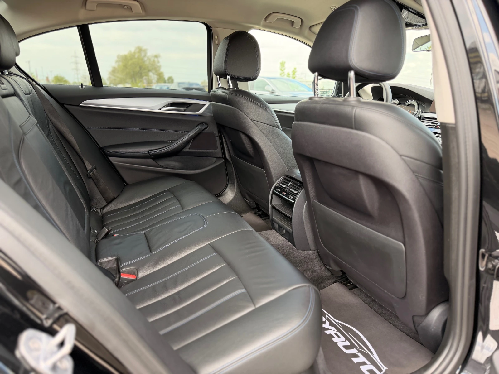 BMW 530 d= xDrive= M-performance= Face= HUD= Night View= D | Mobile.bg � ����������� 13