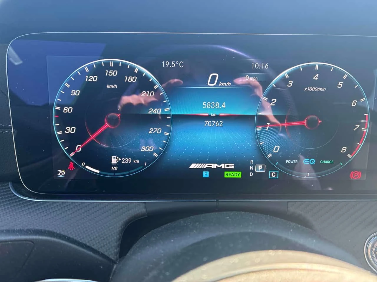Mercedes-Benz AMG GT 53 4MATIC/HUD/ОБДУХВАНЕ/ПАНОРАМА/360/ОТ MERCEDES, снимка 8 - Автомобили и джипове - 54372653