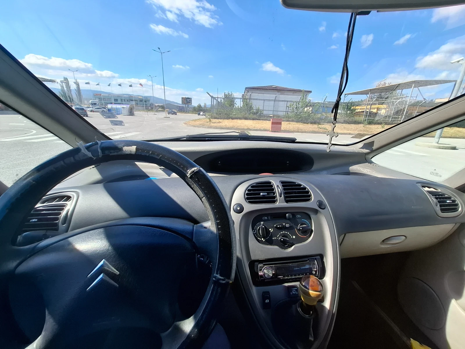 Citroen Xsara picasso, снимка 9 - Автомобили и джипове - 54399649