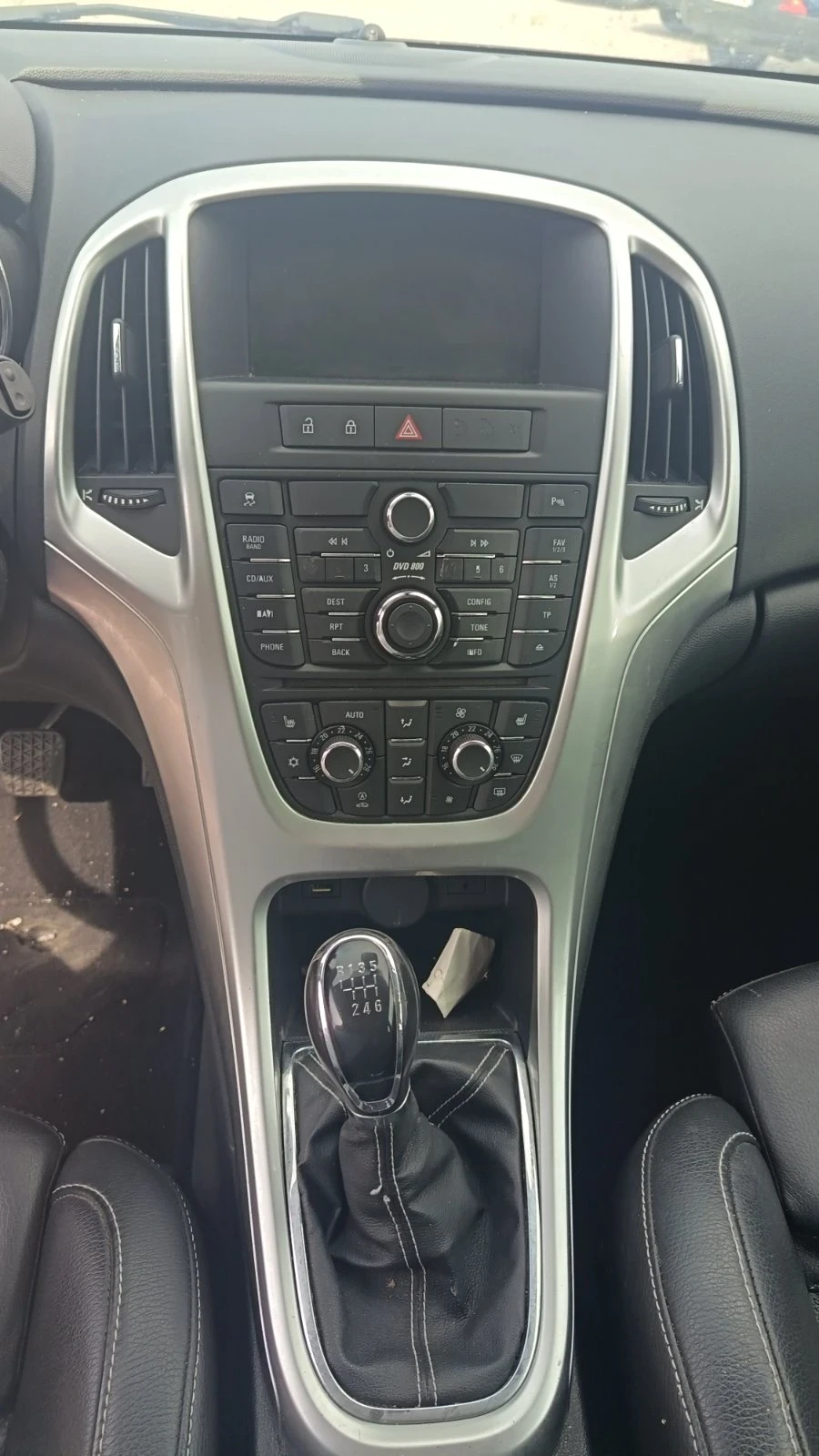 Opel Astra 2.0 TDCI COSMO, снимка 11 - Автомобили и джипове - 55122375