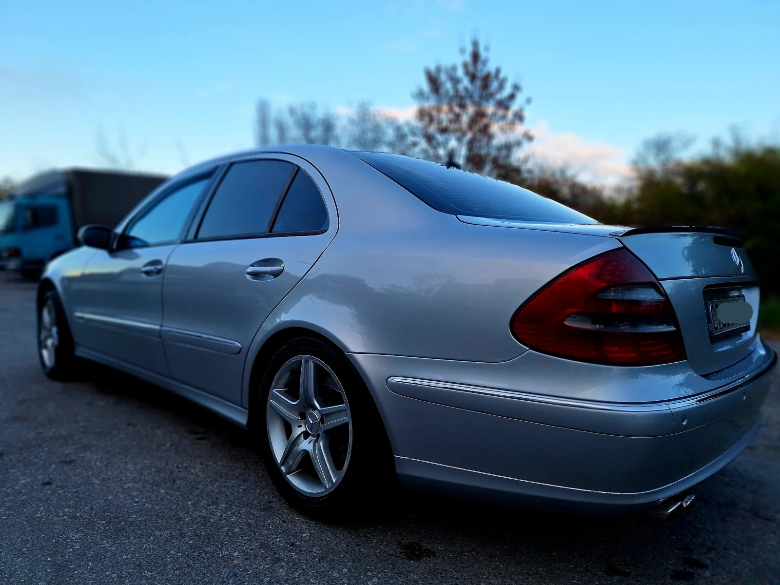 Mercedes-Benz E 320 CDI, снимка 4 - Автомобили и джипове - 55342276