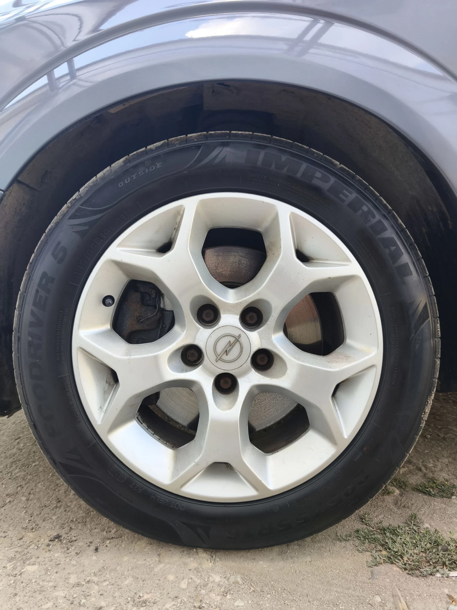 Opel Zafira 1.9CDTI , снимка 15 - Автомобили и джипове - 55600829