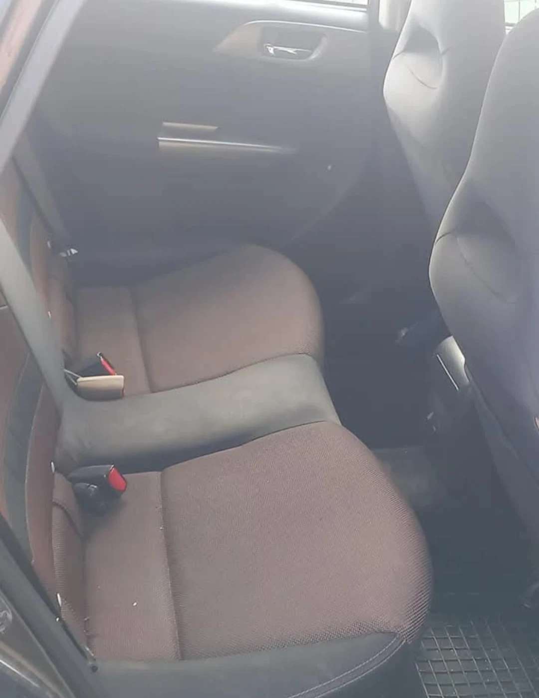 Subaru Impreza, снимка 3 - Автомобили и джипове - 55651972