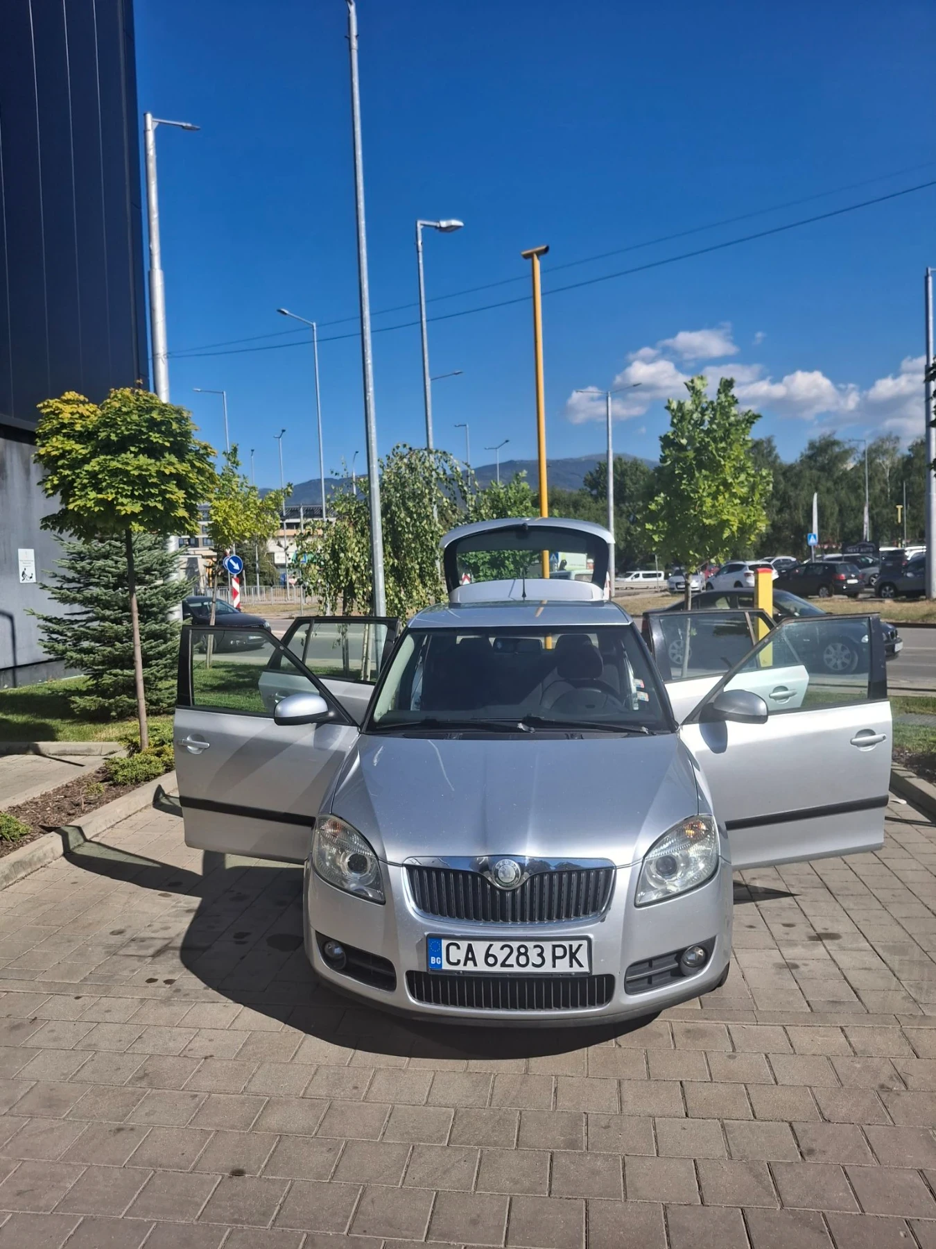 Skoda Fabia 1.4TDI, снимка 3 - Автомобили и джипове - 56118082