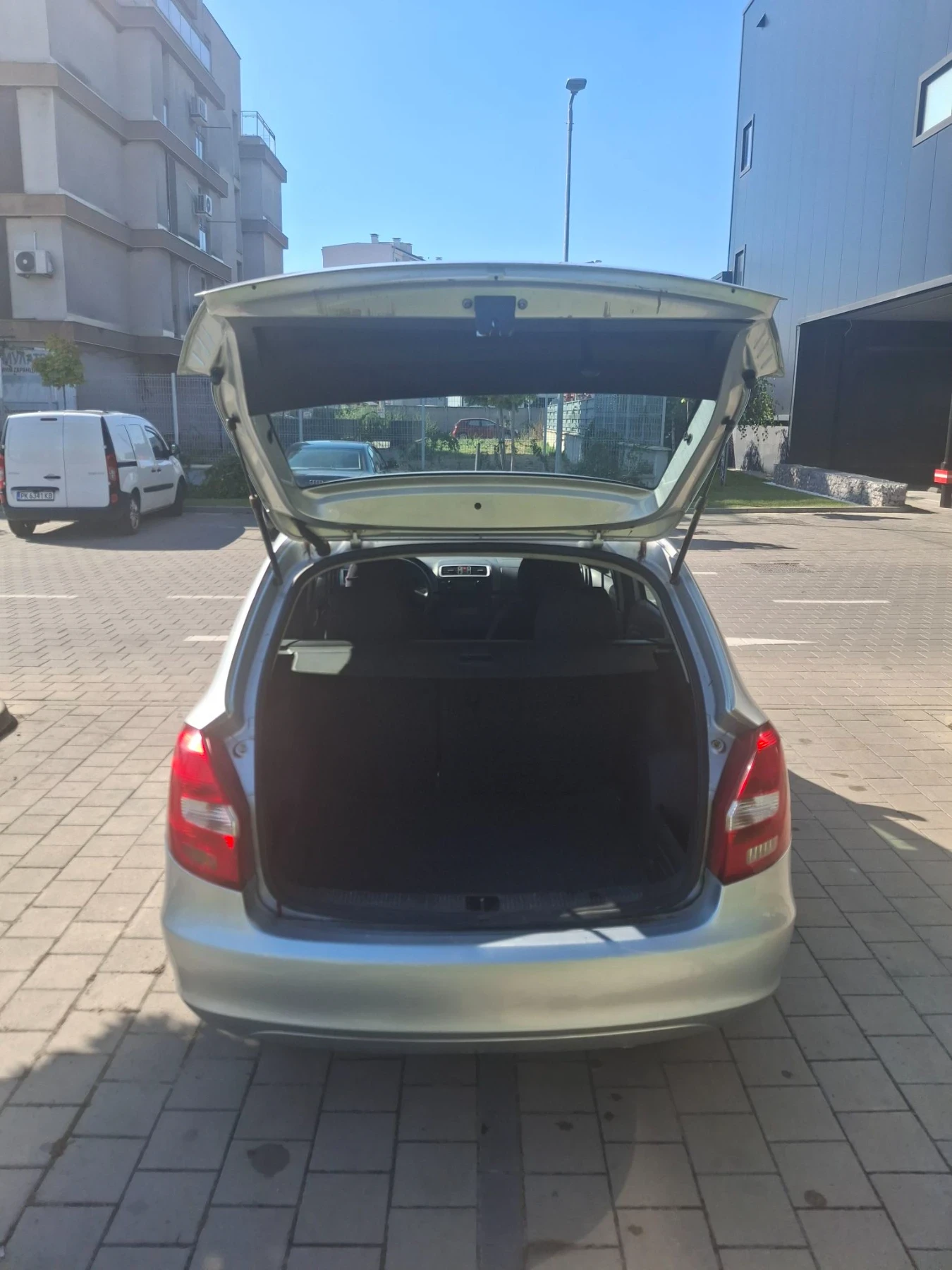 Skoda Fabia 1.4TDI, снимка 9 - Автомобили и джипове - 56118082