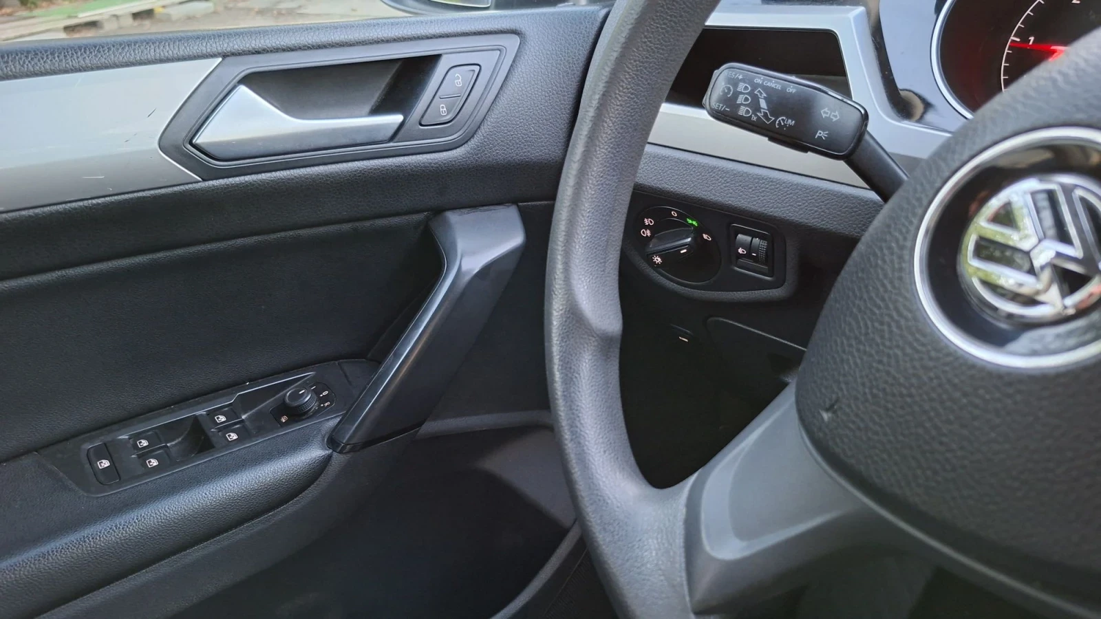 VW Touran 2.0TDI 150kc DSG 4+ 1m | Mobile.bg � ����������� 14
