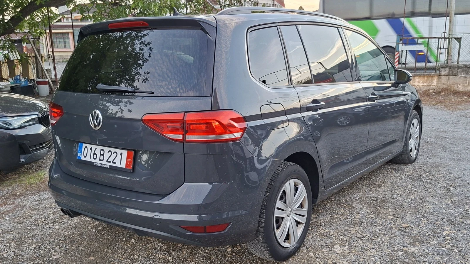 VW Touran 2.0TDI 150kc DSG 4+ 1m | Mobile.bg � ����������� 5