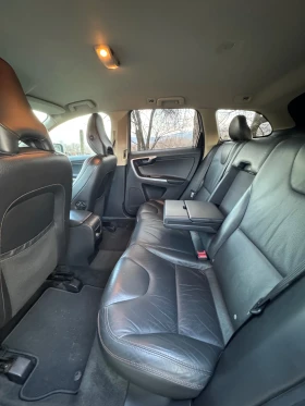 Volvo XC60 2.4 D5 185 к.с. AWD/Keyless, снимка 13