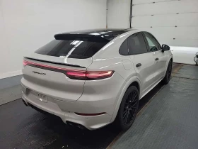Porsche Cayenne Coupe * GTS * CARFAX * , снимка 1
