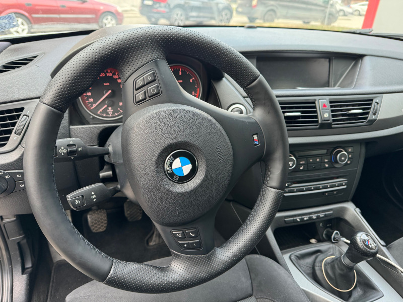 BMW X1, снимка 15 - Автомобили и джипове - 44617731