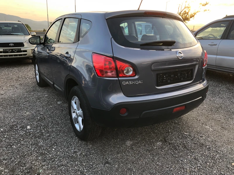 Nissan Qashqai 2.0  ГЪРЦИЯ 4X4, снимка 6 - Автомобили и джипове - 47358839