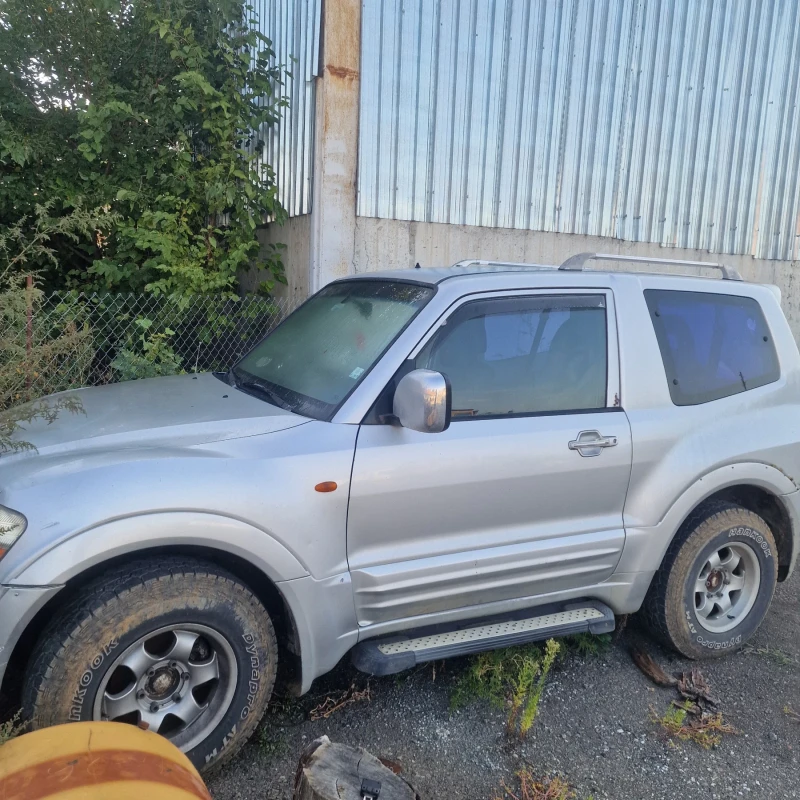 Mitsubishi Pajero 3.2, снимка 1 - Автомобили и джипове - 48203567