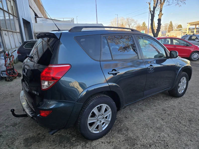 Toyota Rav4, снимка 3 - Автомобили и джипове - 48614825