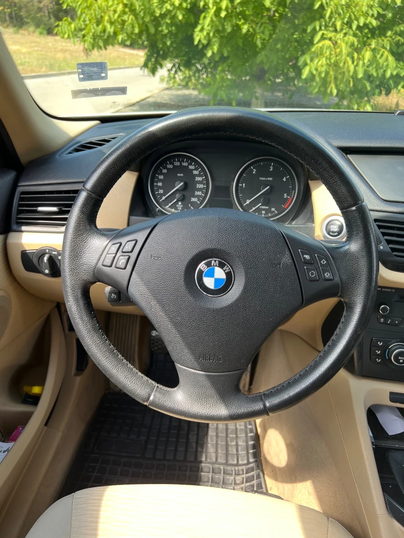 BMW X1 2.0 177 конски сили, снимка 8 - Автомобили и джипове - 49220274