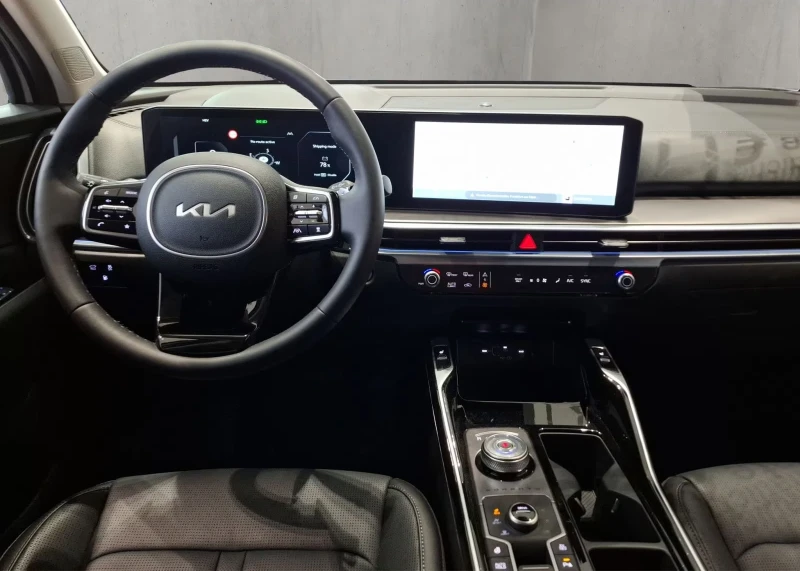 Kia Sorento НОВ!/1.6T/252HP/PHEV/AWD/AMBI/DIGI/NAVI/LED/457fpr, снимка 10 - Автомобили и джипове - 51118402