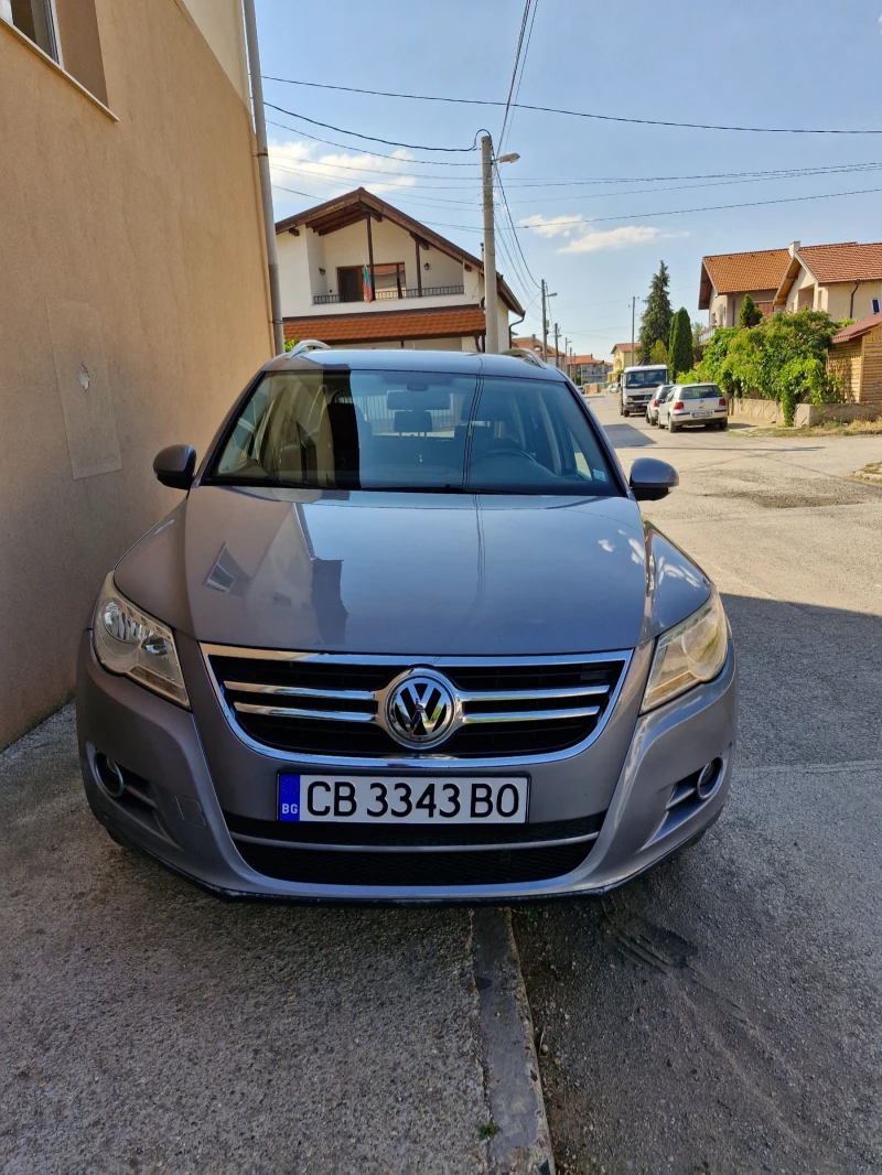 VW Tiguan 2.0 tdi, снимка 2 - Автомобили и джипове - 51601469