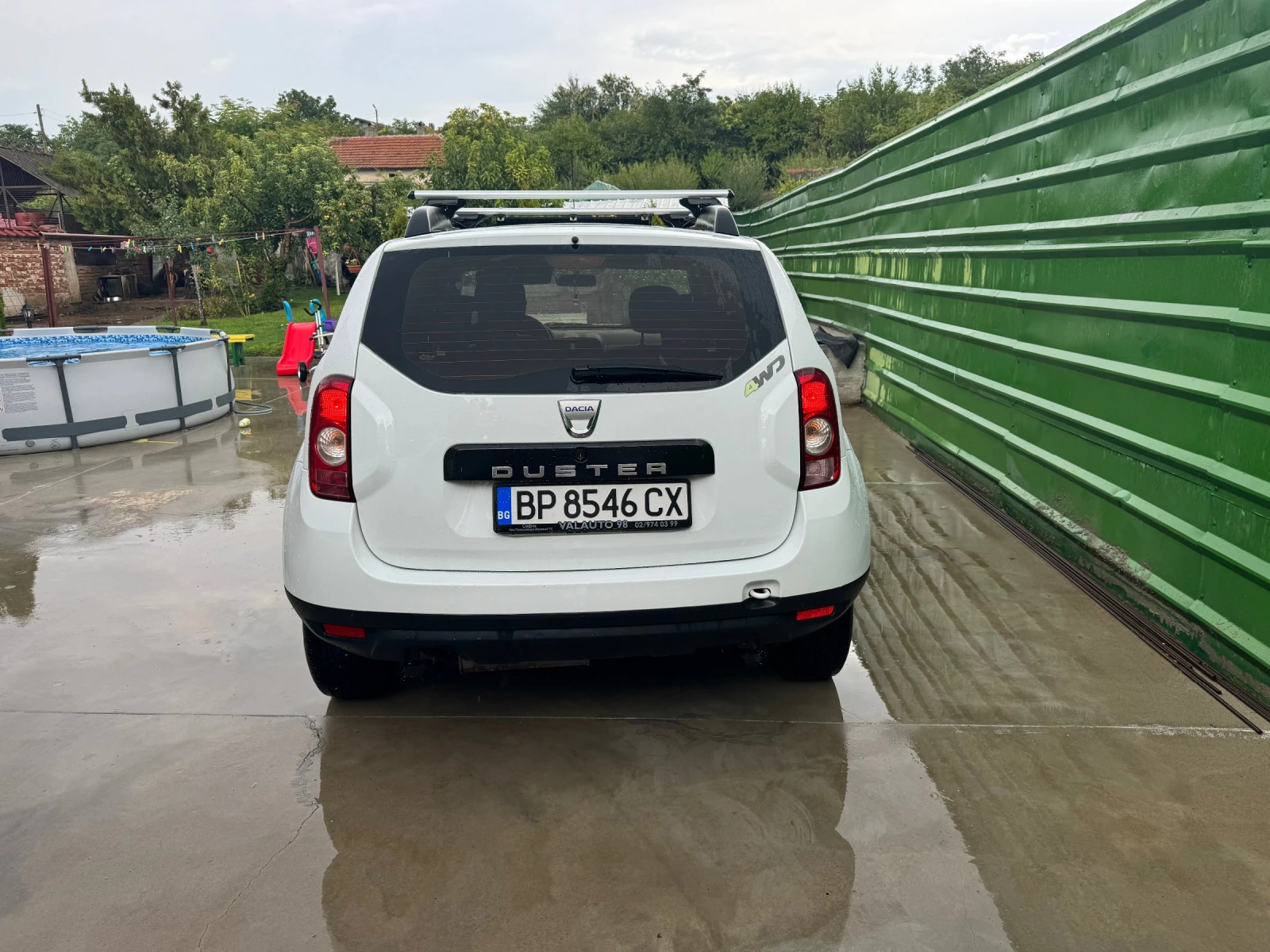 Dacia Duster 1.6i  4X4 АГУ - изображение 5