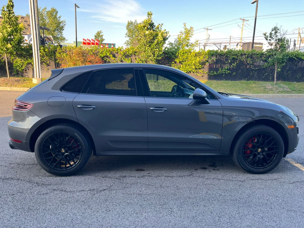 Porsche Macan Turbo* CARFAX* АВТОФИНАНСИРАНЕ*  - изображение 3