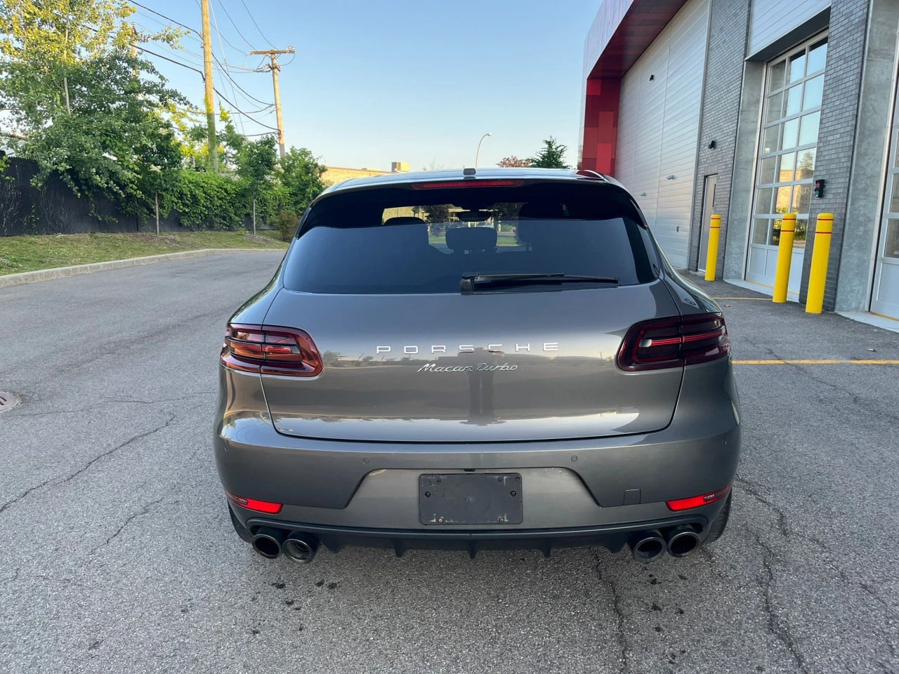 Porsche Macan Turbo* CARFAX* АВТОФИНАНСИРАНЕ*  - изображение 2