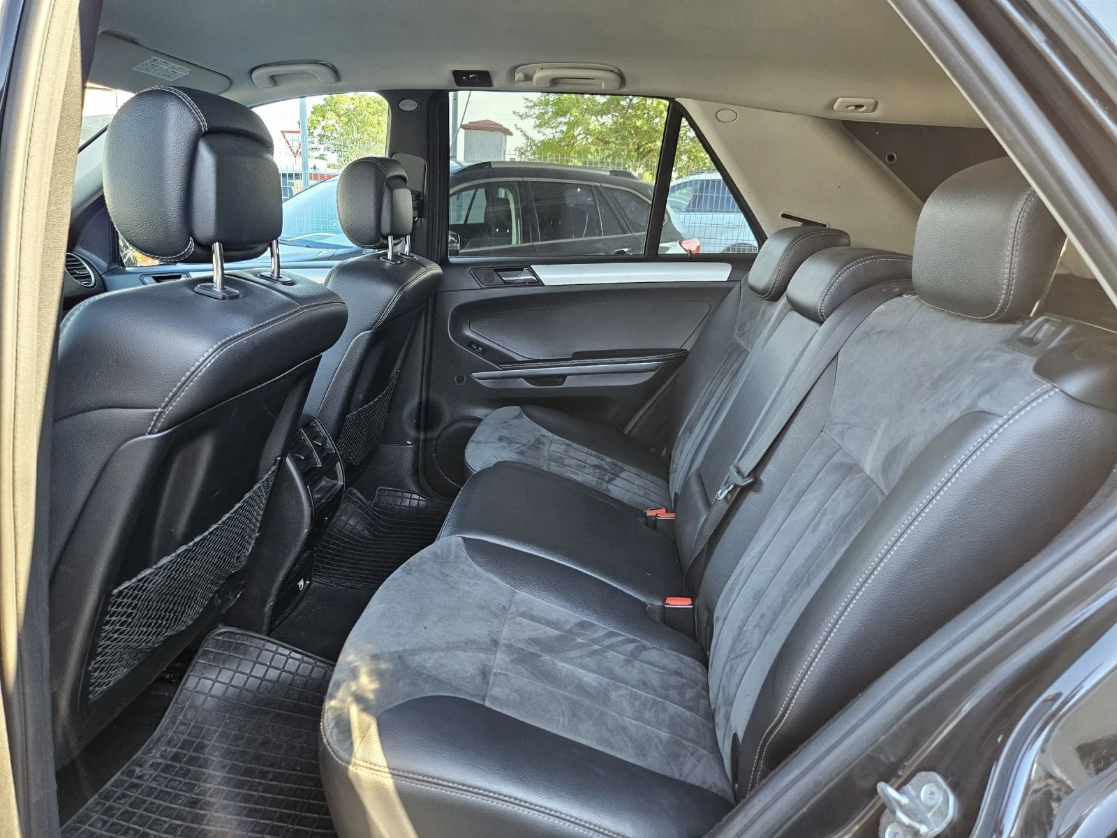Mercedes-Benz ML 320 3.0CDI-224кс= 4MATIC= NAVI= ПОДГРЕВ= КСЕНОН= AIR - изображение 9