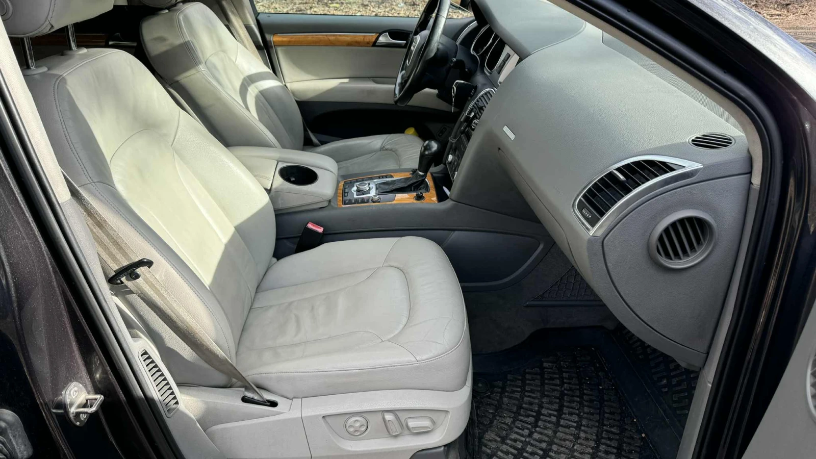 Audi Q7 3.6 - изображение 10