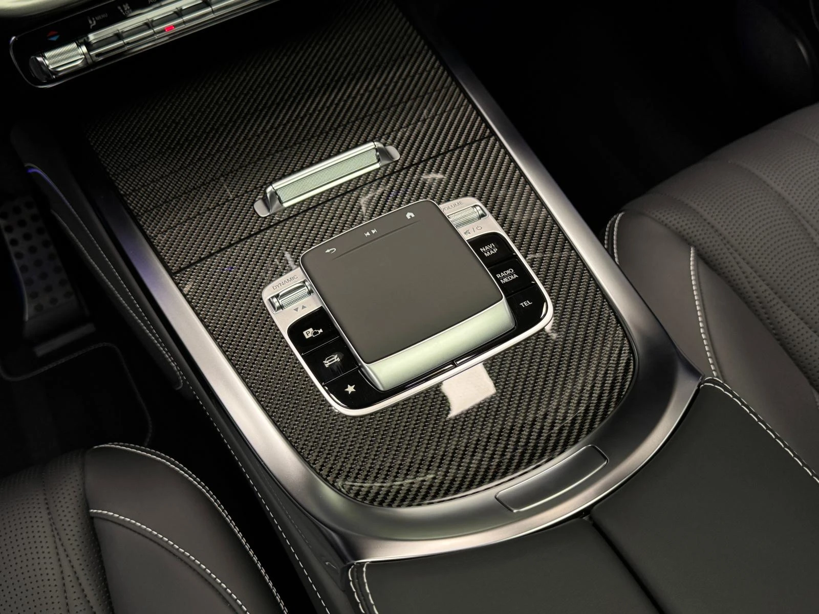 Mercedes-Benz G 63 AMG Akrapovic * Stars * Burmester * Pano * ��������� * | Mobile.bg � ����������� 12