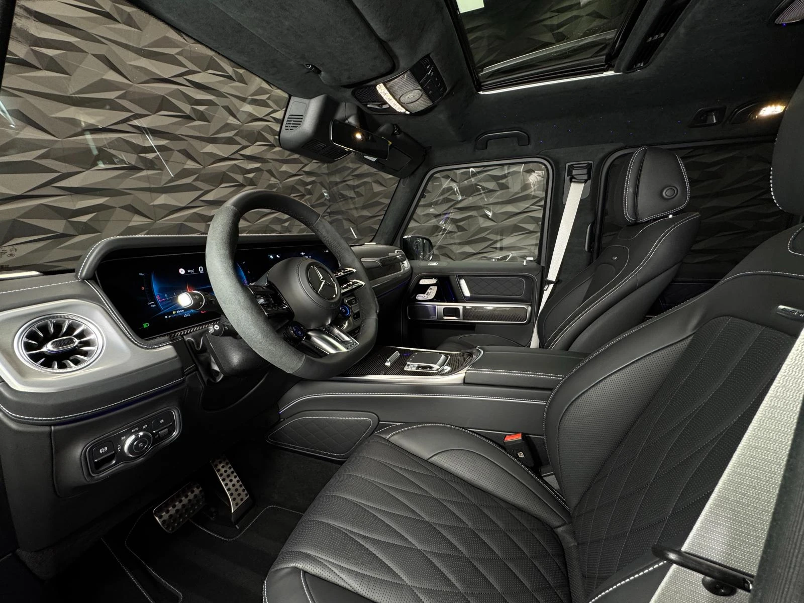 Mercedes-Benz G 63 AMG Akrapovic * Stars * Burmester * Pano * ��������� * | Mobile.bg � ����������� 7