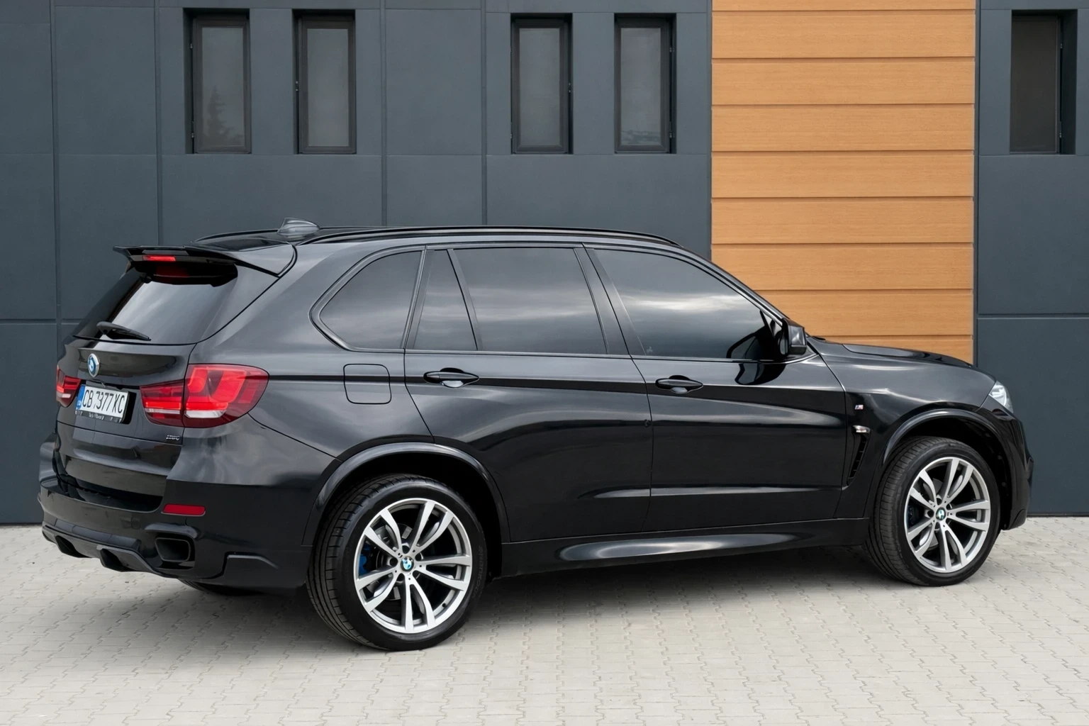 BMW X5 3.0D/M PERFORMANCE PACK/HEAD UP/, снимка 2 - Автомобили и джипове - 53935484