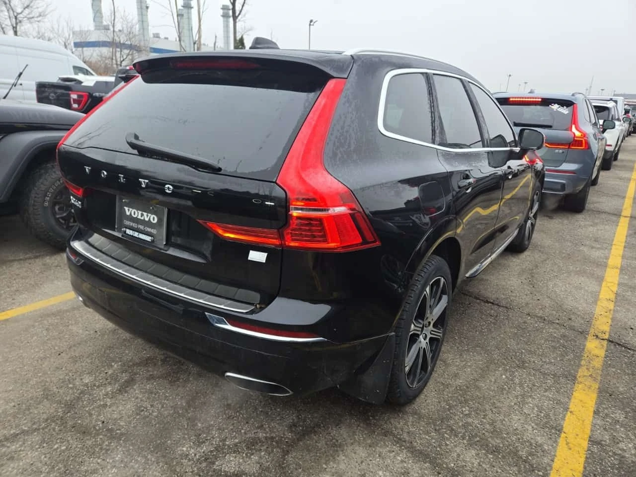 Volvo XC60 INSCRIPTION /CARFAX/2 КЛЮЧА/ОБДУХ/ПОДГРЕВ/ПАНО, снимка 3 - Автомобили и джипове - 54116251