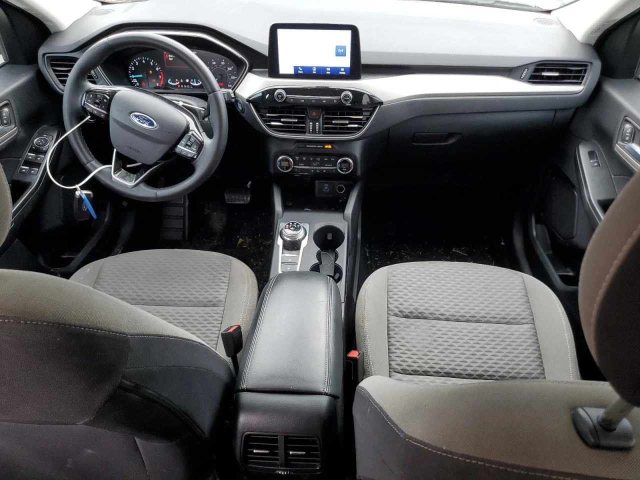 Ford Escape 1.5l Se, снимка 8 - Автомобили и джипове - 54250944