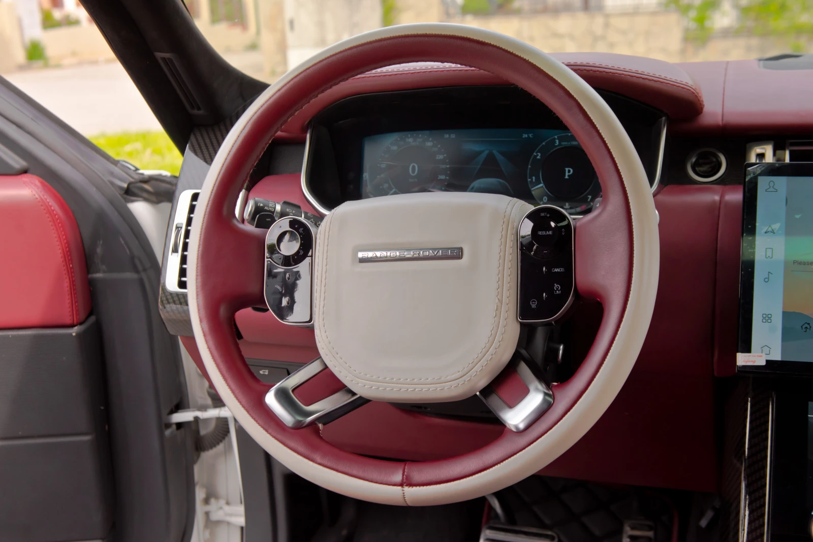 Land Rover Range rover 5.0 FACE 2025, снимка 12 - Автомобили и джипове - 54417087