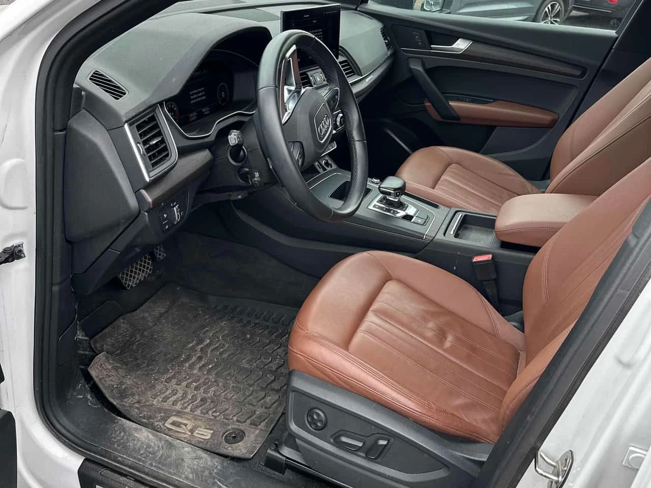 Audi Q5 | Progressiv | DISTRONIC | 360 | B&O | , снимка 5 - Автомобили и джипове - 54598889