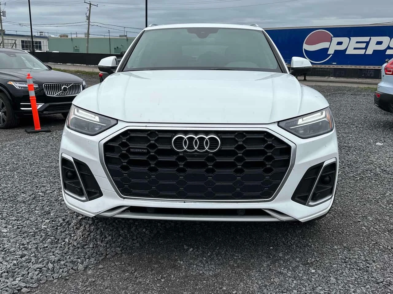 Audi Q5 | Progressiv | DISTRONIC | 360 | B&O | , снимка 6 - Автомобили и джипове - 54598889