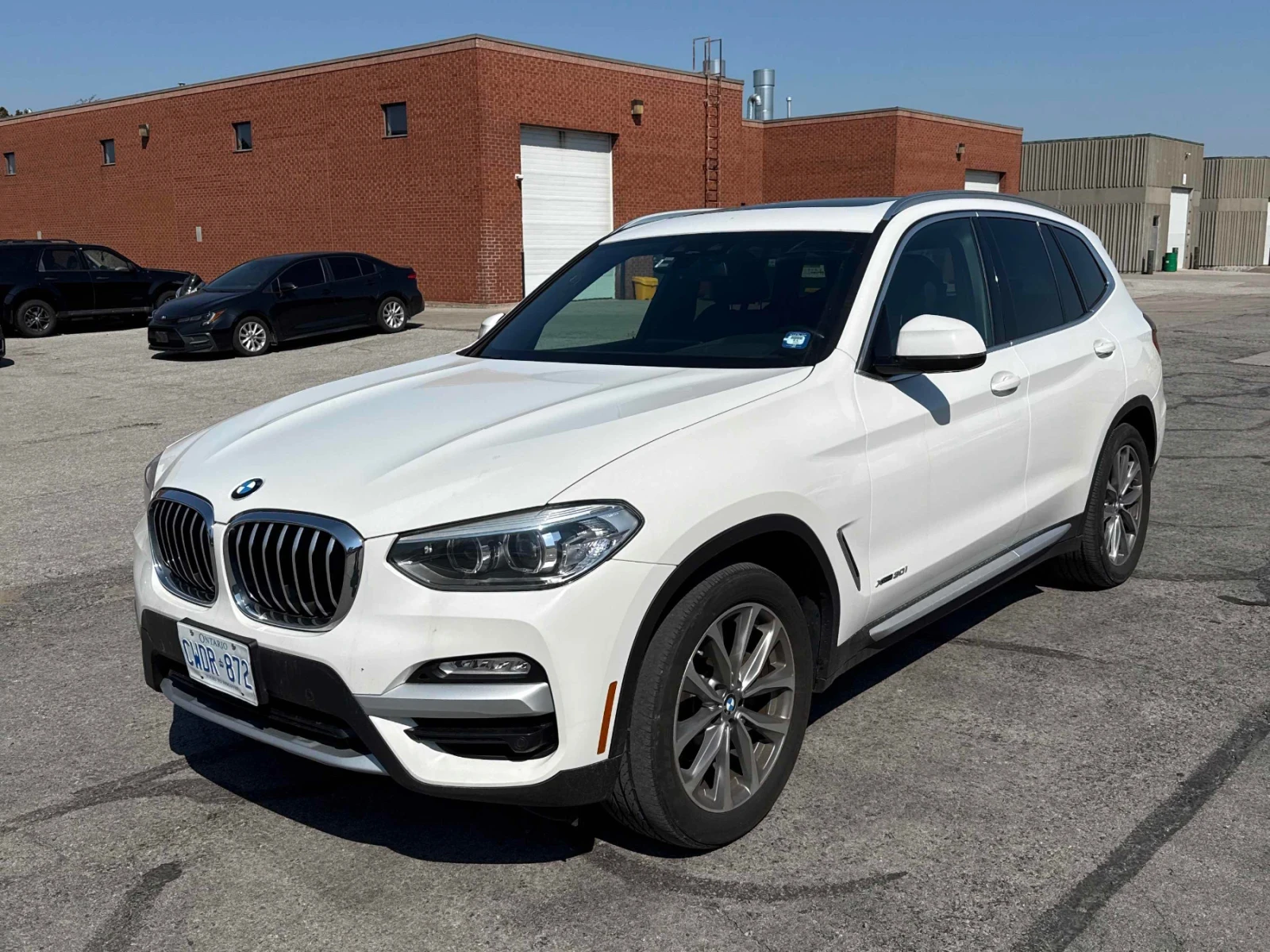 BMW X3 xDrive30i * ПОДГРЕВ * ПАНОРАМА * CARFAX, снимка 5 - Автомобили и джипове - 54670701