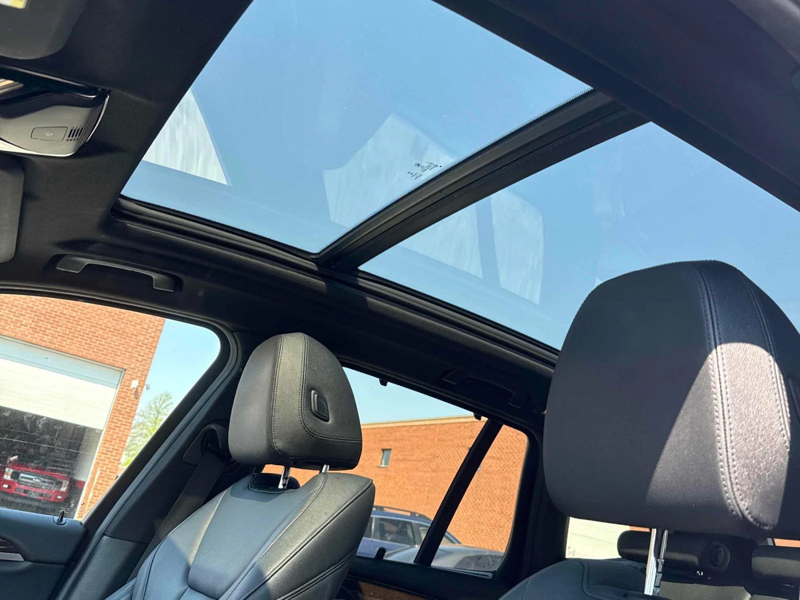 BMW X3 xDrive30i * ПОДГРЕВ * ПАНОРАМА * CARFAX, снимка 14 - Автомобили и джипове - 54670701